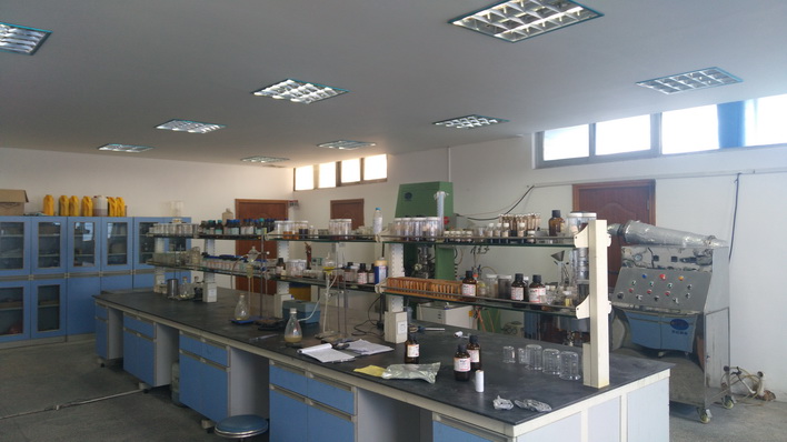 實驗室設(shè)備